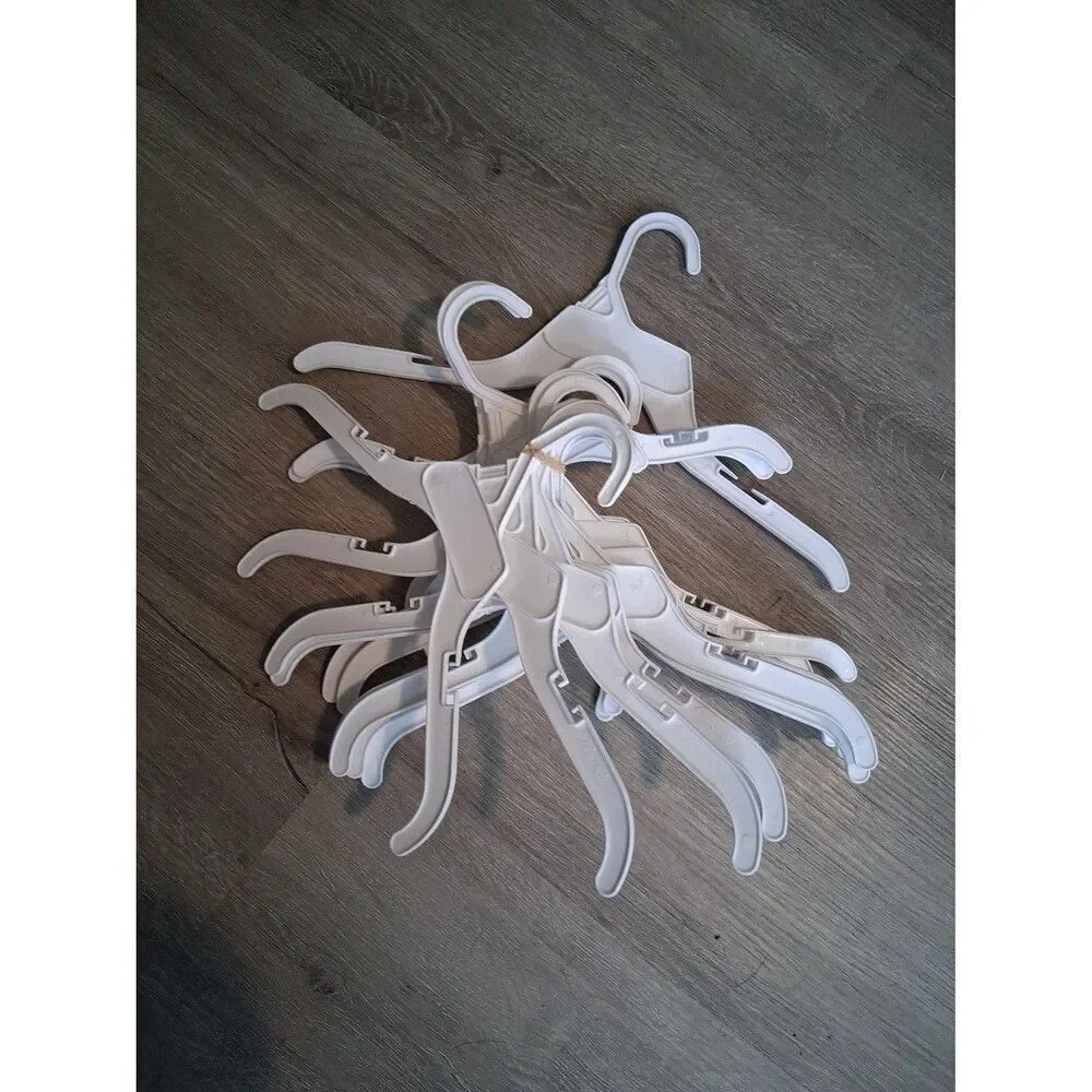 17 Children's Kids Hangers White Plastic 3 Sizes (Lot A)